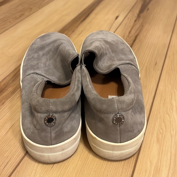 Steve Madden gills gray suede platform slip on sneaker size 9M - Picture 3 of 6